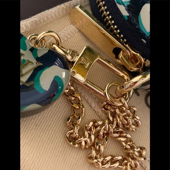 💚🖤💗Louis Vuitton Stephen Sprouse Coin pouch - Picture 3 of 6